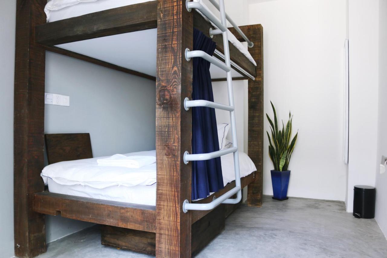 The Dorm Saigon (Adults Only) Cidade de Ho Chi Minh Quarto foto